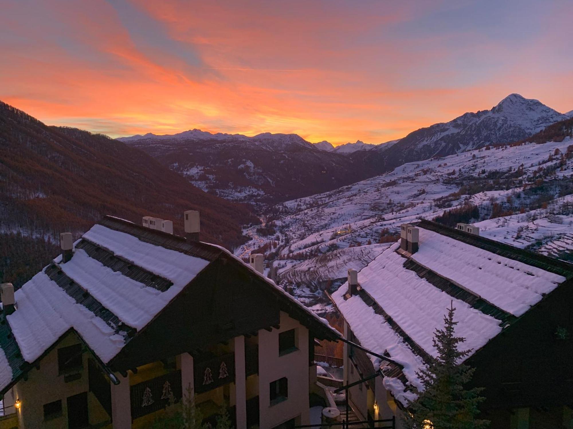 Vila Grangesises Immobili Srl Exteriér fotografie